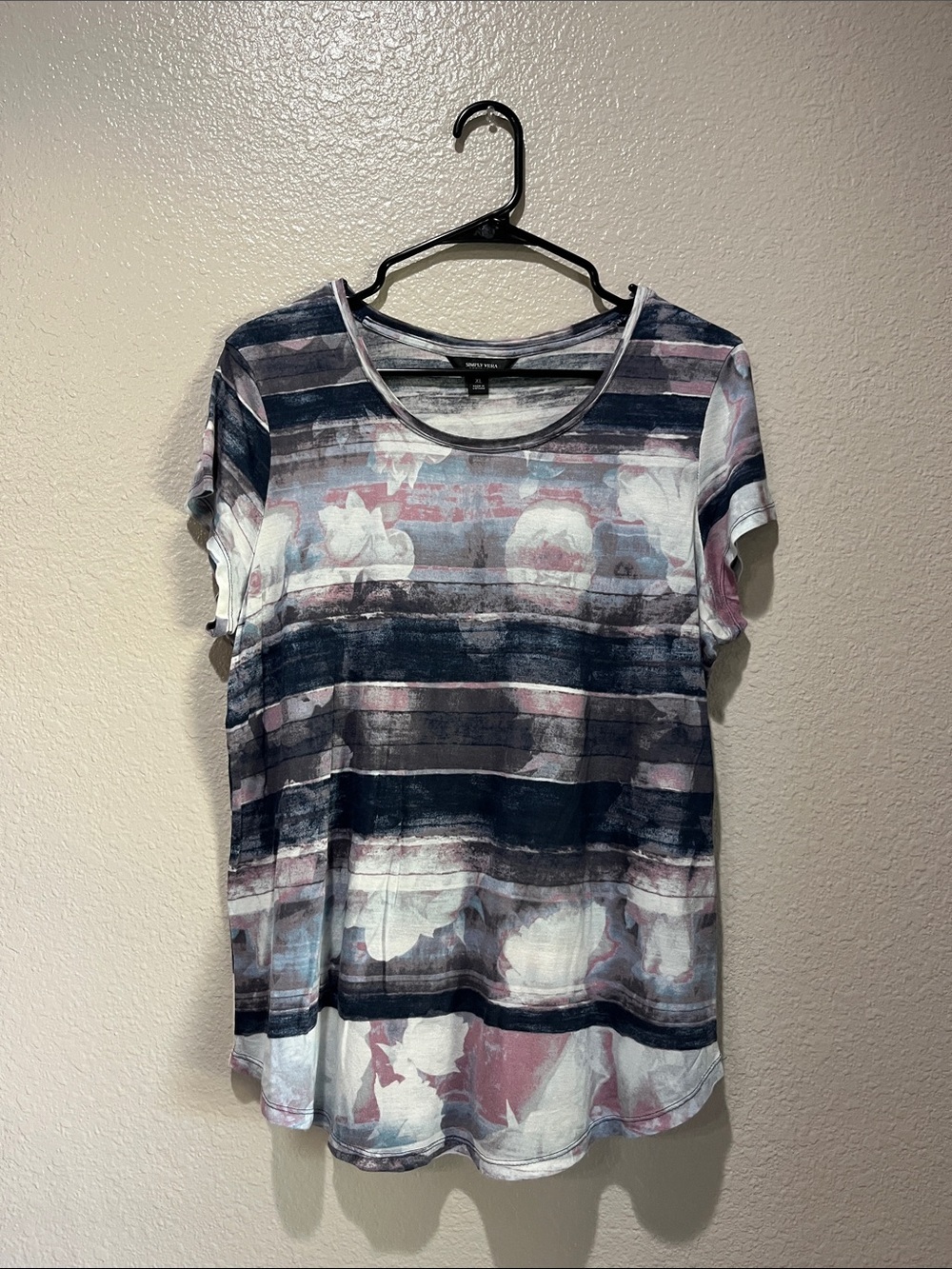 Simply Vera Vera Wang Navy Pink White Floral Short Sleeve Tee Sz XL TC0694